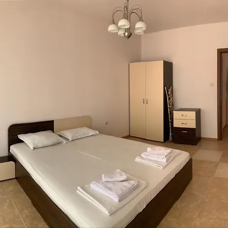 Grand Kamelia Apartments Sunny Beach Exterior photo