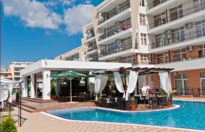 Grand Kamelia Sunny Διαμέρισμα Σάνι Μπιτς