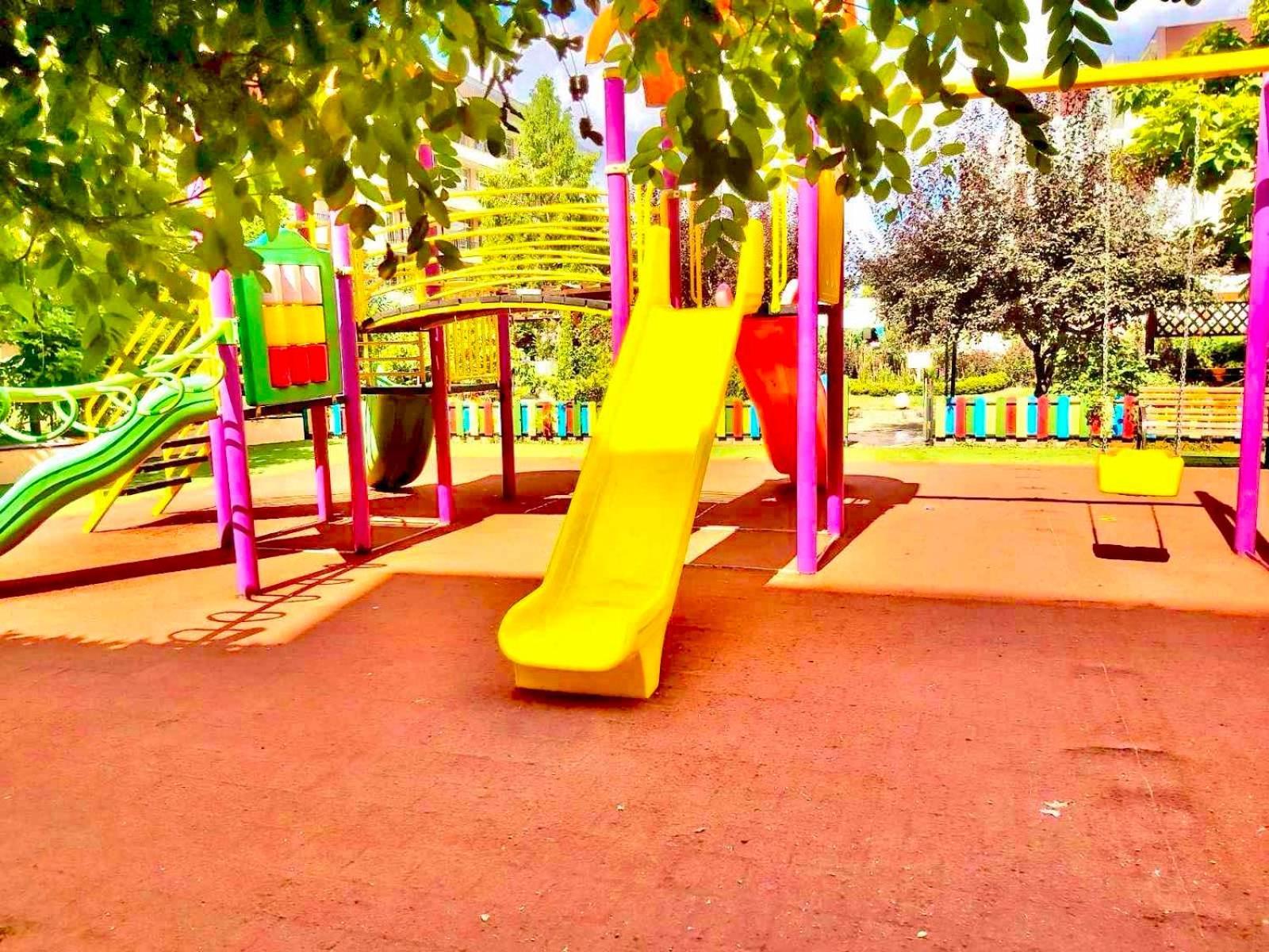 Grand Kamelia Sunny